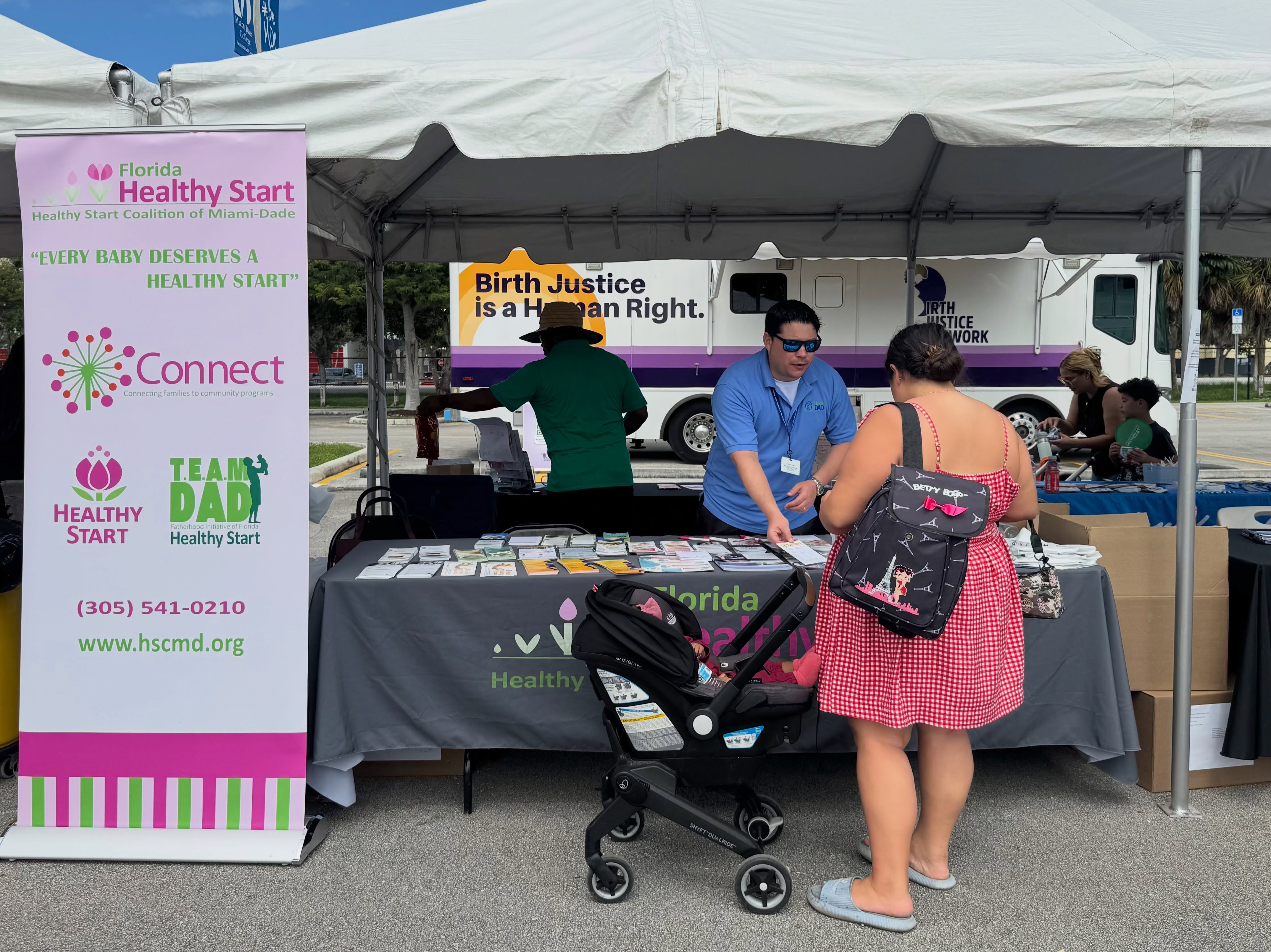 💙 Supporting families, one community at a time! This weekend, our team